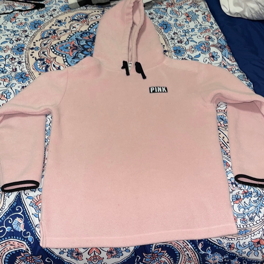 PINK SWEATER